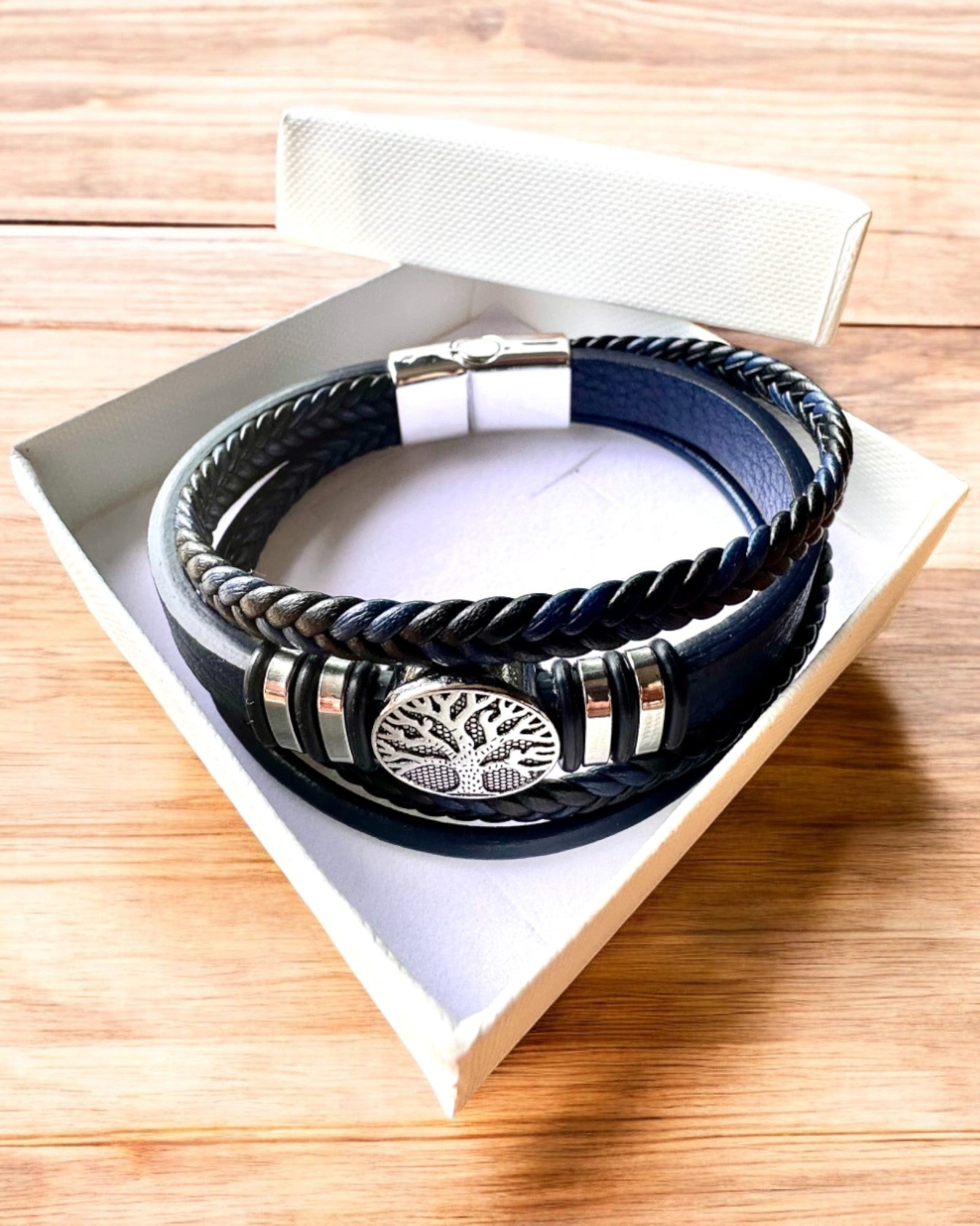 Armband "Lebensbaum" mit Personalisierungsoption als Geschenk, 3 Farbvarianten