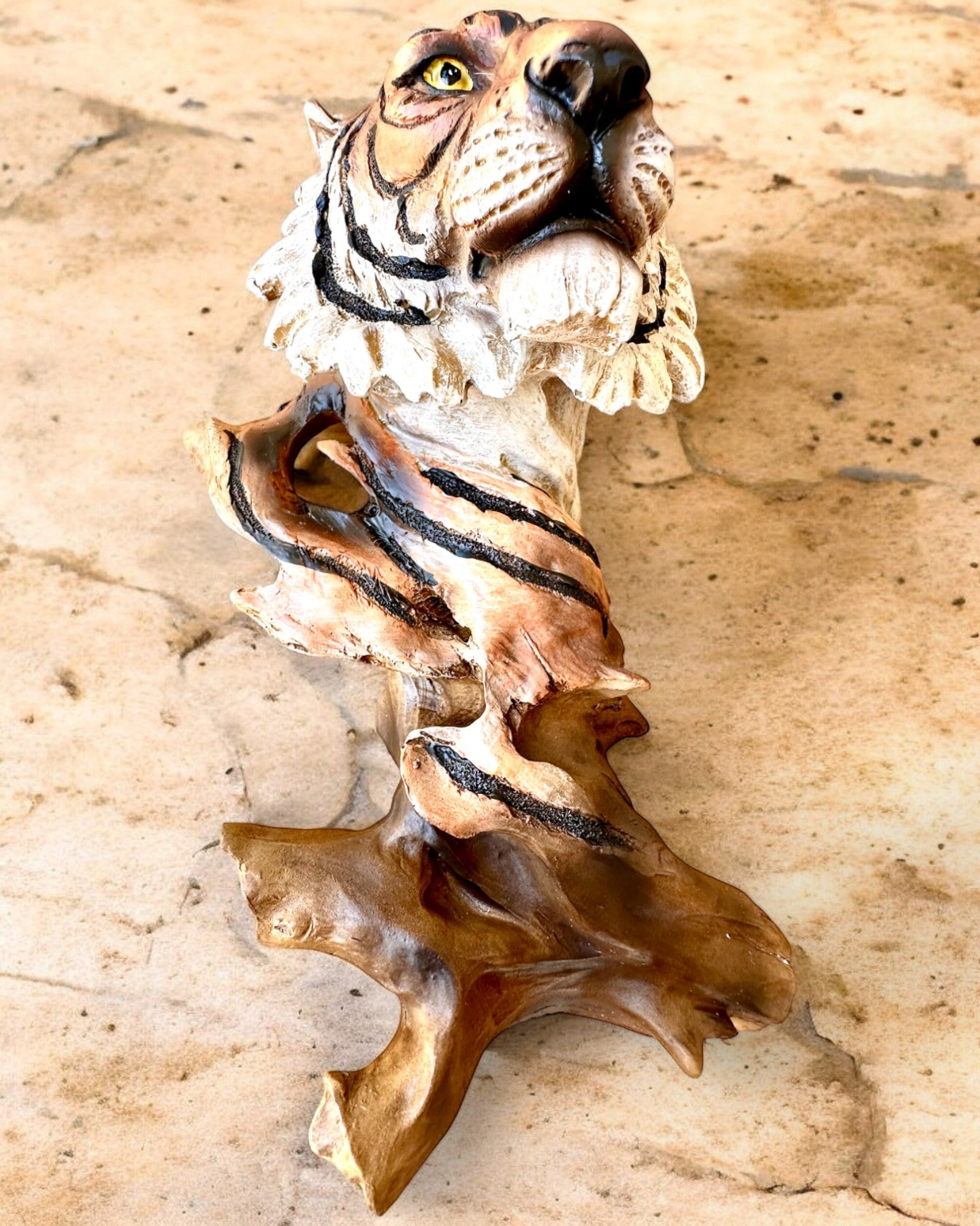 Statue "Tiger König des Dschungels" mit Gravuroption, Figur 29 cm hoch, Dekoration für ein Geschenk