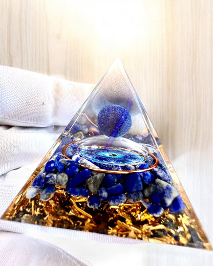 Energetische Orgonit-Pyramide "Zenith" aus Lapislazuli, ideal als Geschenk