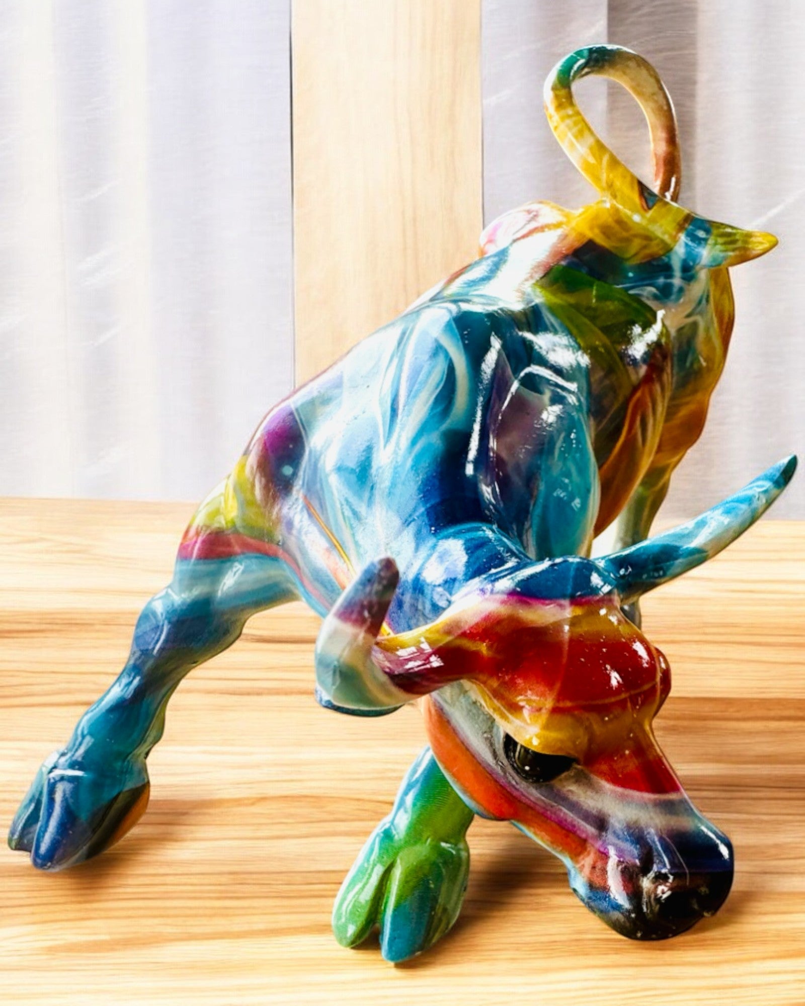 Skulptur Stier Dekorativ "BullArt" – Einzigartige Kunst mit Gravuroption - 4 Farbvarianten, als personalisiertes Geschenk